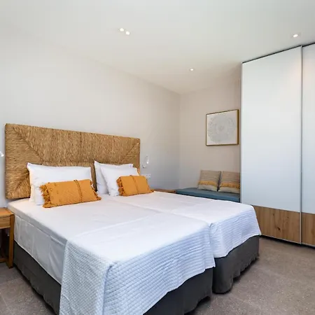 Apartman Amd House *